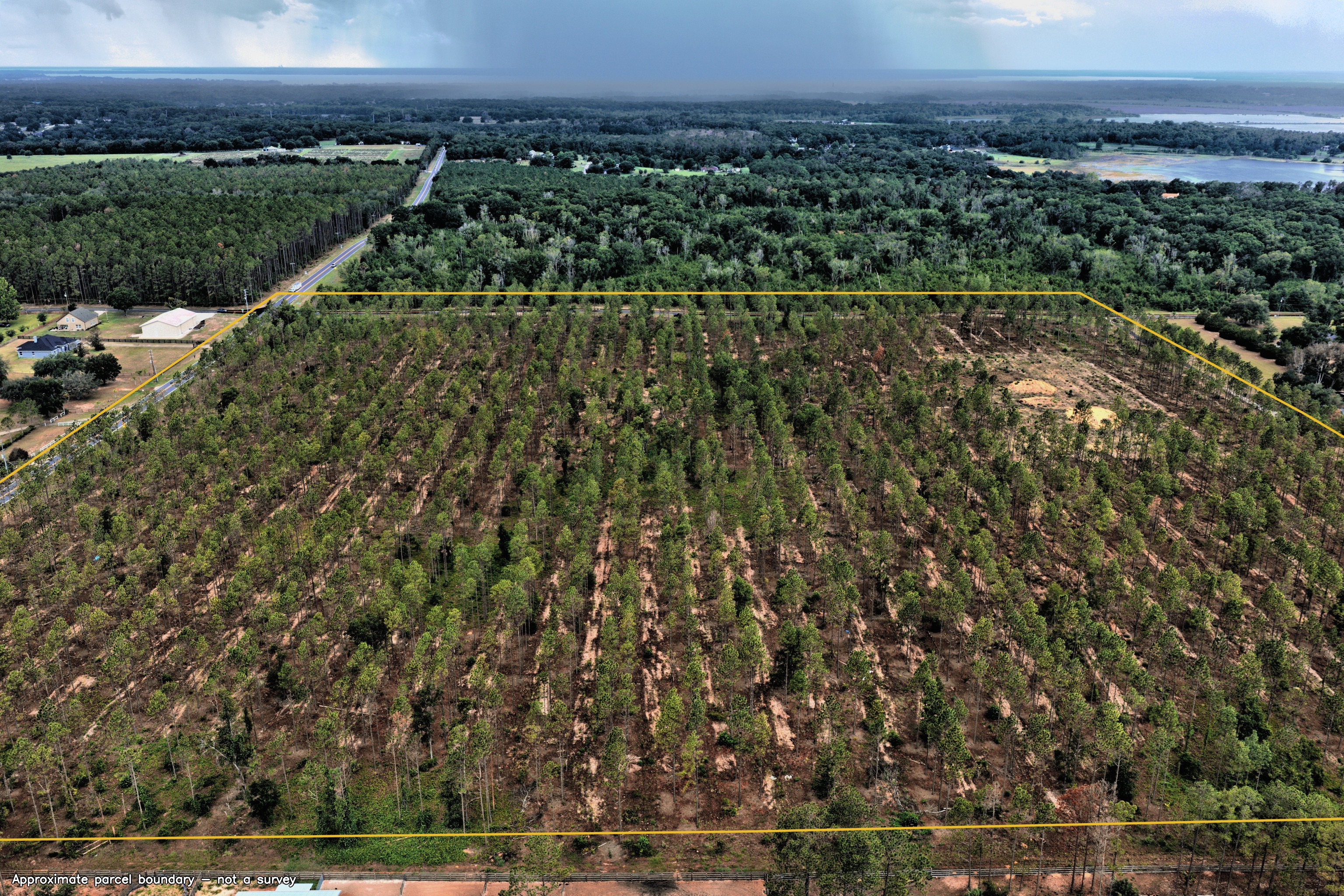 Parcel boundary over the delivered aerial